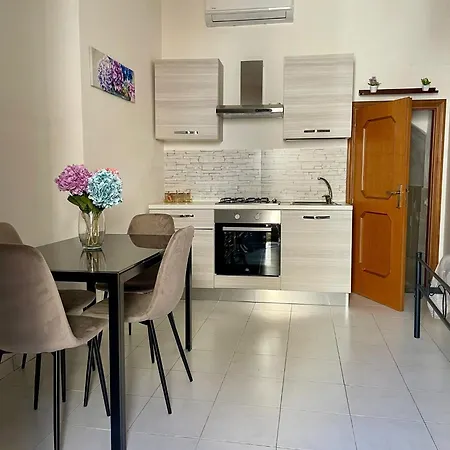 Ortensia Apartment *